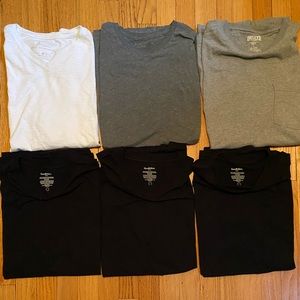 Lot of 6 T-shirts. 3 black, 2 gray, 1 white